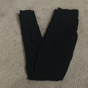Black lulu leggings